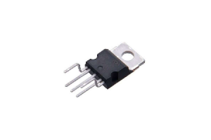 TDA2003V Amplifier: Mitovitovy, fampiharana, ary Datasheet