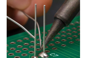 Amin'ny alàlan'ny Hole in PCB Design Guidelines ho an'ireo vao manomboka